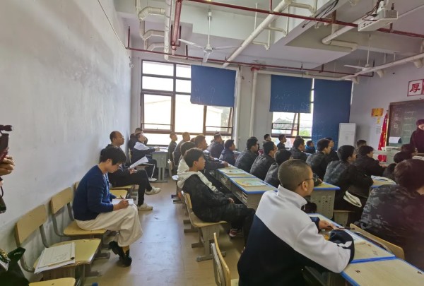 岳陽市江南通信職業(yè)技術學校有限公司,岳陽江南學校,岳陽江南通信學校,岳陽職業(yè)學校